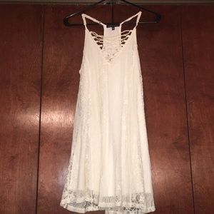 KENDALL & KYLIE cream dress